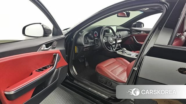 Kia Stinger id 4447365 из Кореи 20