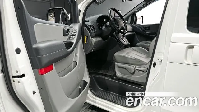 Hyundai The New Grand Starex id 2488774 из Кореи 20