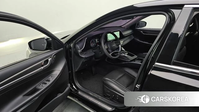 Hyundai The New Grandeur IG id 4338004 из Кореи 32