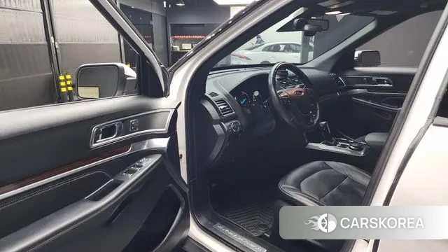 Ford Explorer id 3656702 из Кореи 20