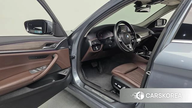 BMW 5 Series (G30) id 4780591 из Кореи 20