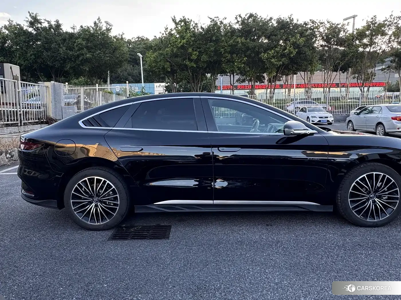 BYD Han id 4576896 из Китая 26