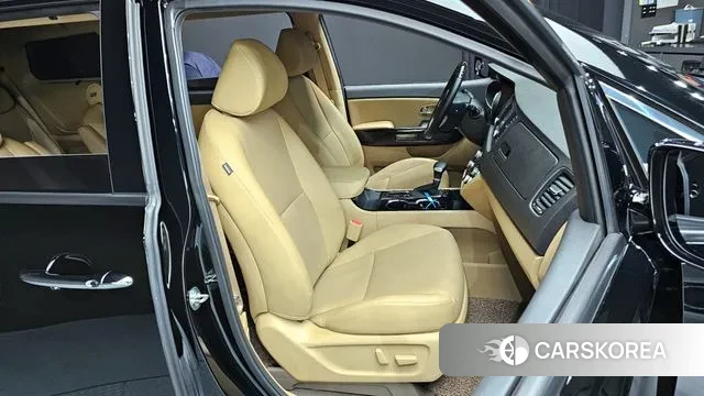 Kia The New Carnival id 2941219 из Кореи 20