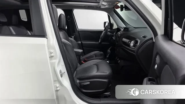 Jeep Renegade id 3740234 из Кореи 21