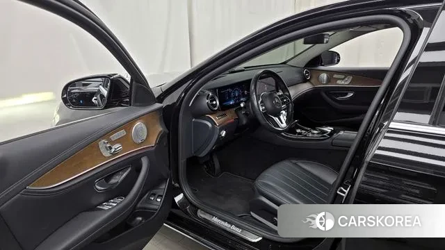 Mercedes-Benz E-Class W213 id 3008876 из Кореи 20