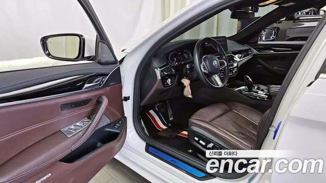 BMW 5 Series (G30) id 2656153 из Кореи 20