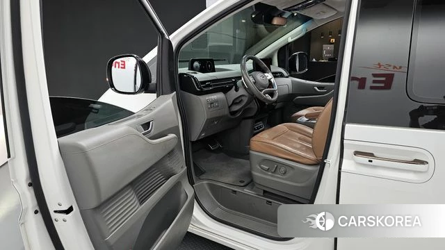 Hyundai Staria id 4383009 из Кореи 36