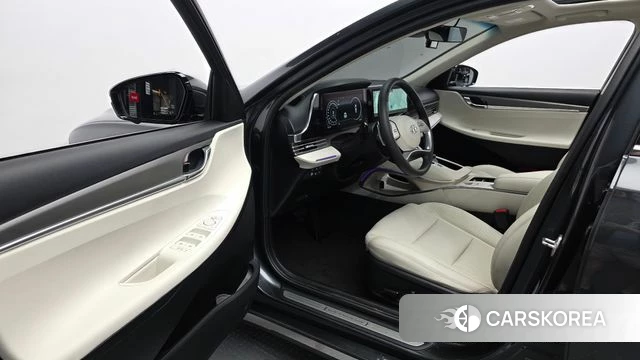 Hyundai The New Grandeur IG id 4550101 из Кореи 34
