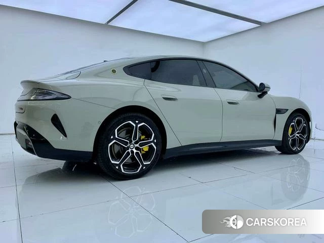 Xiaomi Car Xiaomi SU7 id 3993364 из Китая 34