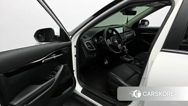 Kia Seltos id 3965643 из Кореи 20