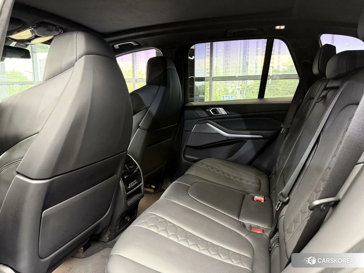 BMW X5 M id 4486414 из Китая 13