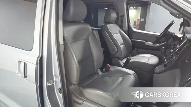 Hyundai The New Grand Starex id 3562438 из Кореи 20