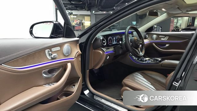 Mercedes-Benz E-Class W213 id 3795938 из Кореи 20