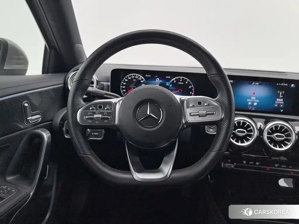 Mercedes-Benz A-Class id 4679997 из Китая 24