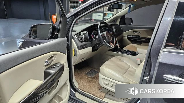 Kia The New Carnival id 4502299 из Кореи 33