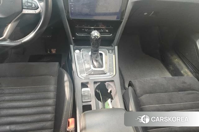 Volkswagen Magotan id 4333653 из Китая 17