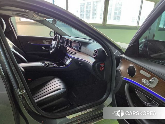 Mercedes-Benz E-Class W213 id 3886349 из Кореи 18