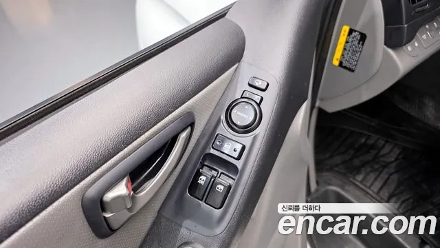 Hyundai The New Grand Starex id 2922588 из Кореи 16