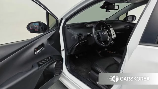 Toyota Prius 4th Generation id 4303695 из Кореи 30
