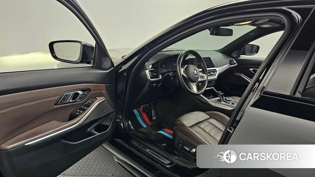 BMW 3 Series (G20) id 3905302 из Кореи 19