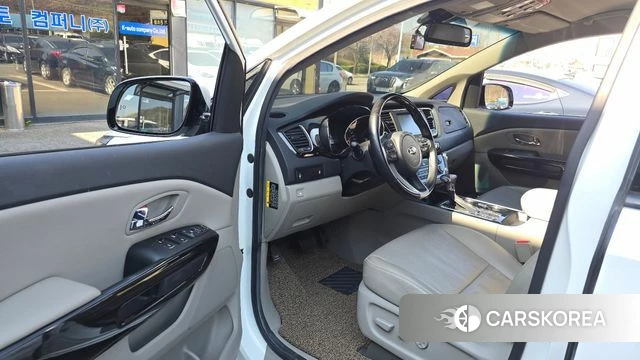 Kia The New Carnival id 3905730 из Кореи 20