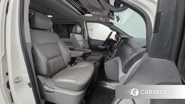 Hyundai The New Grand Starex id 3375118 из Кореи 20