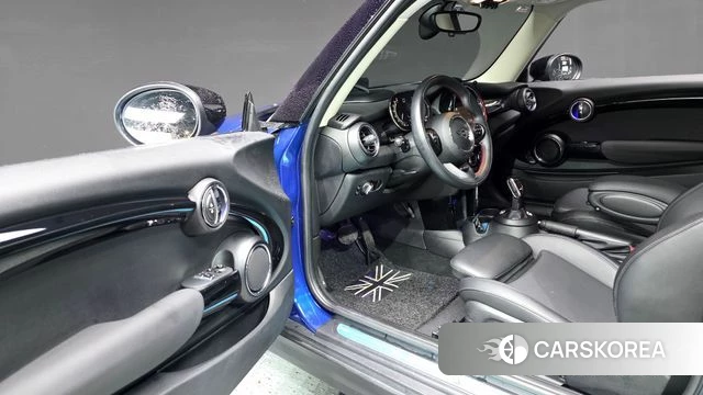 Mini Cooper S id 4754634 из Кореи 30
