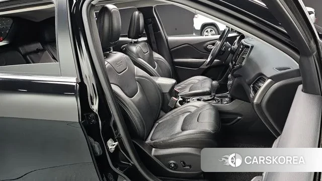 Jeep Cherokee (KL) id 3713054 из Кореи 20