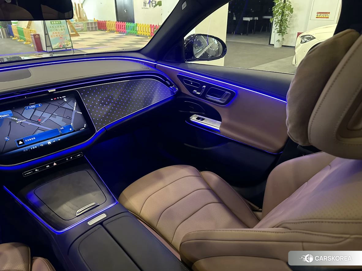 Mercedes-Benz E-Class id 4498577 из Китая 26
