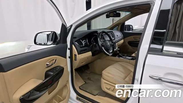 Kia The New Carnival id 2886989 из Кореи 20