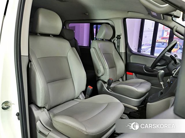 Hyundai The New Grand Starex id 3924612 из Кореи 20