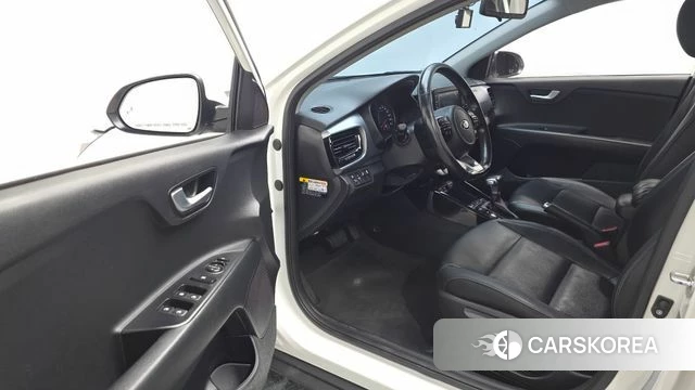 Kia Stonic id 4490858 из Кореи 20