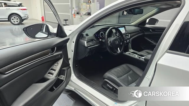 Honda Accord 10th Generation id 3953650 из Кореи 20