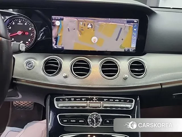 Mercedes-Benz E-Class W213 id 3677153 из Кореи 20