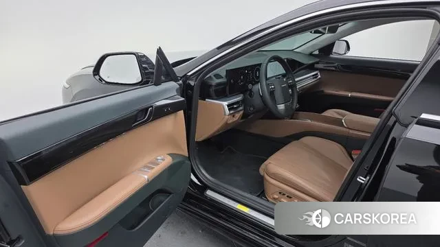 Hyundai Grandeur (GN7) id 3684510 из Кореи 20