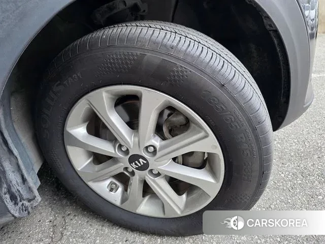 Kia Stonic id 3166507 из Кореи 17