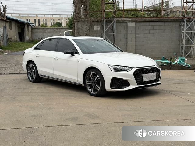 Audi A4L id 4307046 из Китая 11
