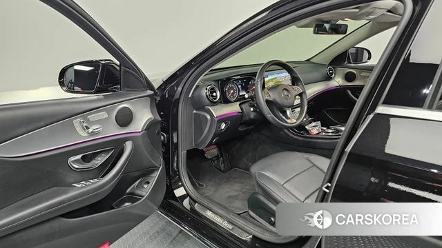 Mercedes-Benz E-Class W213 id 4638287 из Кореи 30