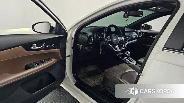 Kia Come New K3 id 3391131 из Кореи 20