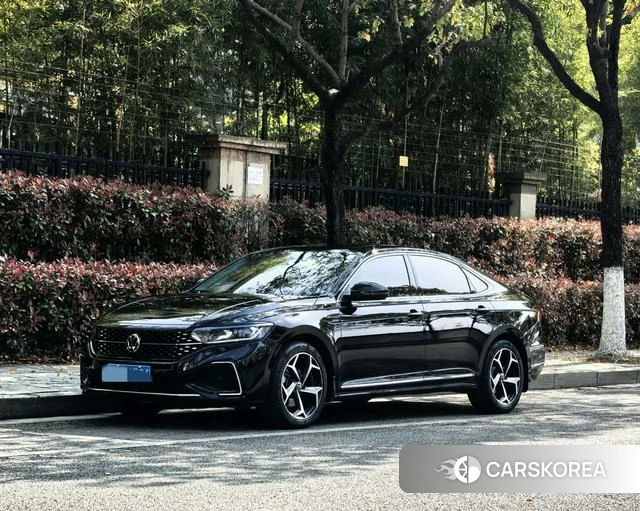 Volkswagen Passat id 4307290 из Китая 12