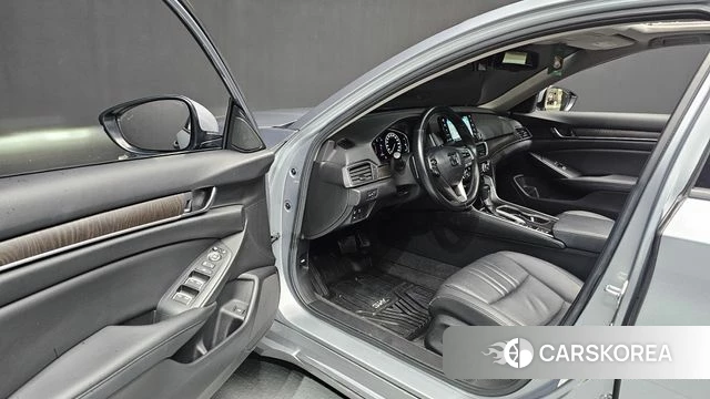 Honda Accord 10th Generation id 4202406 из Кореи 31