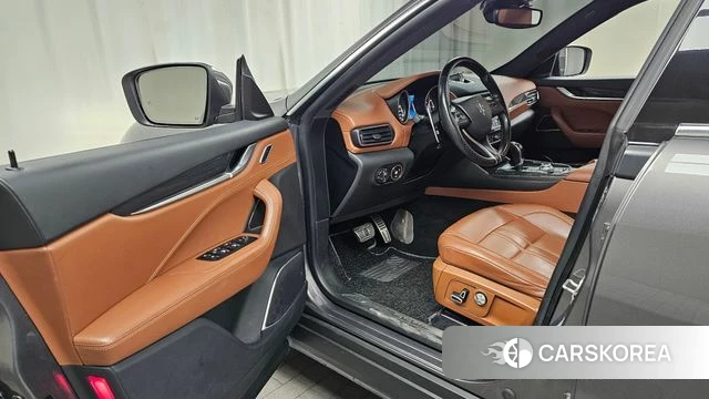 Maserati Levante id 4403470 из Кореи 20