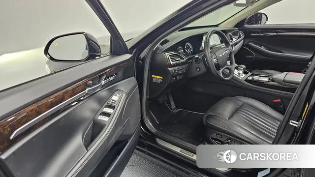 Genesis G90 id 3428863 из Кореи 20