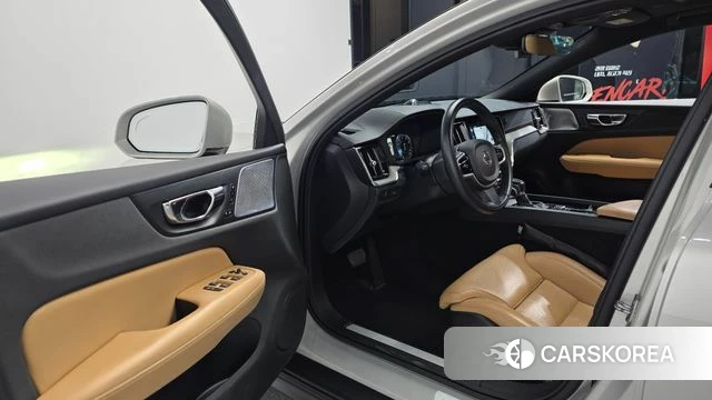 Volvo V60 Cross-Country 2nd Generation id 3834447 из Кореи 20