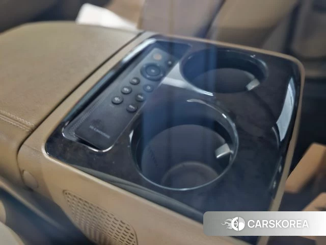 Kia The New Carnival id 4610009 из Кореи 16