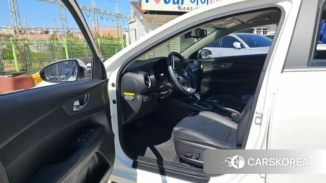 Kia Come New K3 id 3898621 из Кореи 20