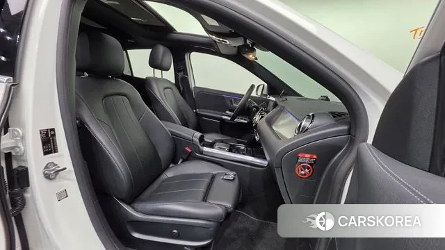 Mercedes-Benz GLA - Class H247 id 3033023 из Кореи 20