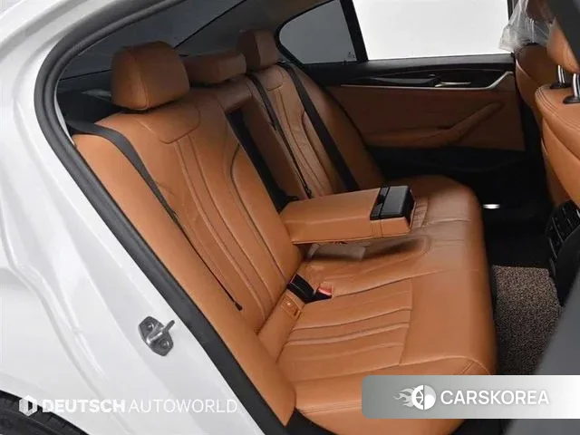 BMW 5 Series (G30) id 3709301 из Кореи 18