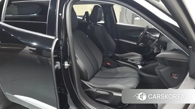 Peugeot e-2008 second generation id 3031613 из Кореи 20