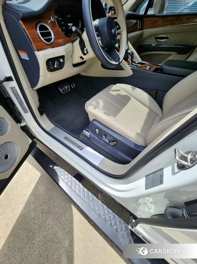 Bentley Bentayga id 3094334 из Кореи 10